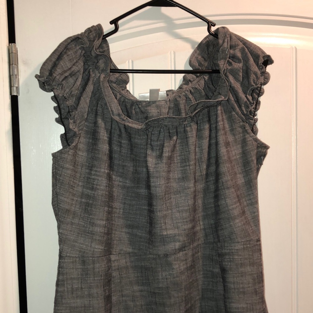 Women’s Dressbarn ruffled sleeve dress size 14